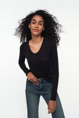 RACHEL | Slim Fit Scoop Neck in Black