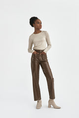 ROSA | Slim Fit Crew Neck in Beige