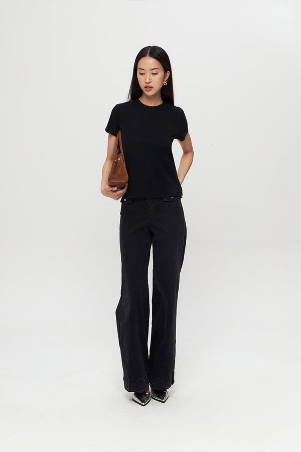 FIONA  | Regular Fit Crew Neck T-shirt in Black