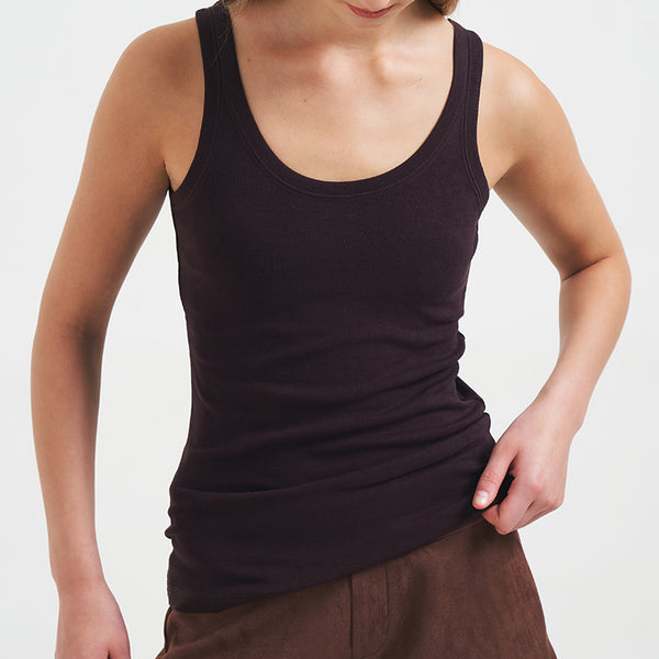 Jennie Tanktop | Dark Brown – Duma Official