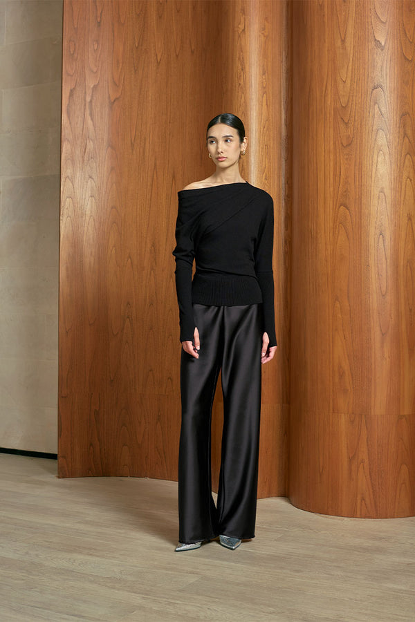 MMEHUILLET FOR DUMA - Kiekie Top | Black
