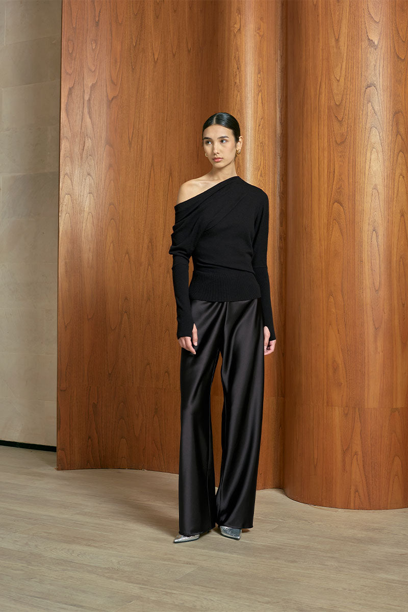 MMEHUILLET FOR DUMA - Kiekie Top | Black