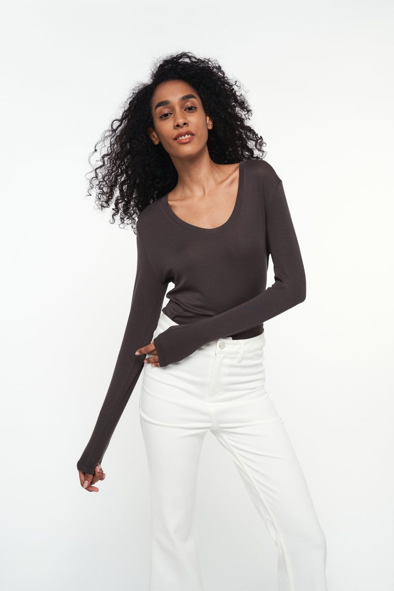 RACHEL | Slim Fit Scoop Neck in Dark Grey